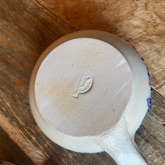 Vintage 2 Chowder Bowls Salmon Falls Stoneware Salt Glaze Pottery Blueberry Vine - Picture 6 of 8